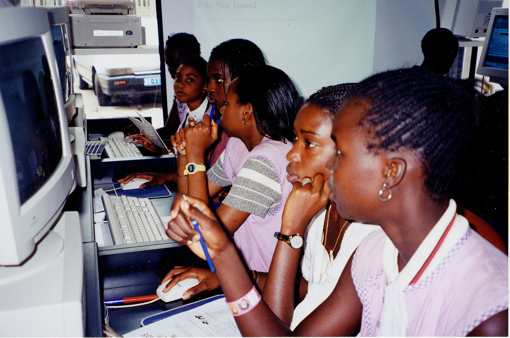 How Technology Can Transform Lives of African Women | One African Voice ...